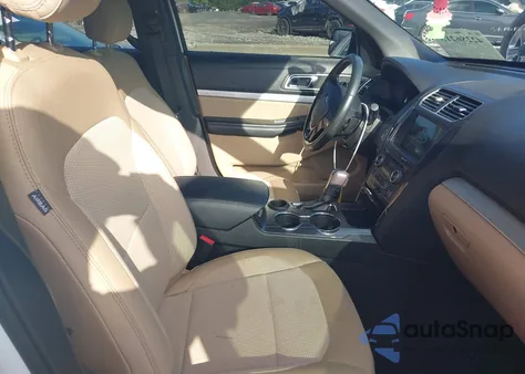 2017 Ford Explorer Xlt из США, поврежденный, VIN 1FM5K7D80HGD09961